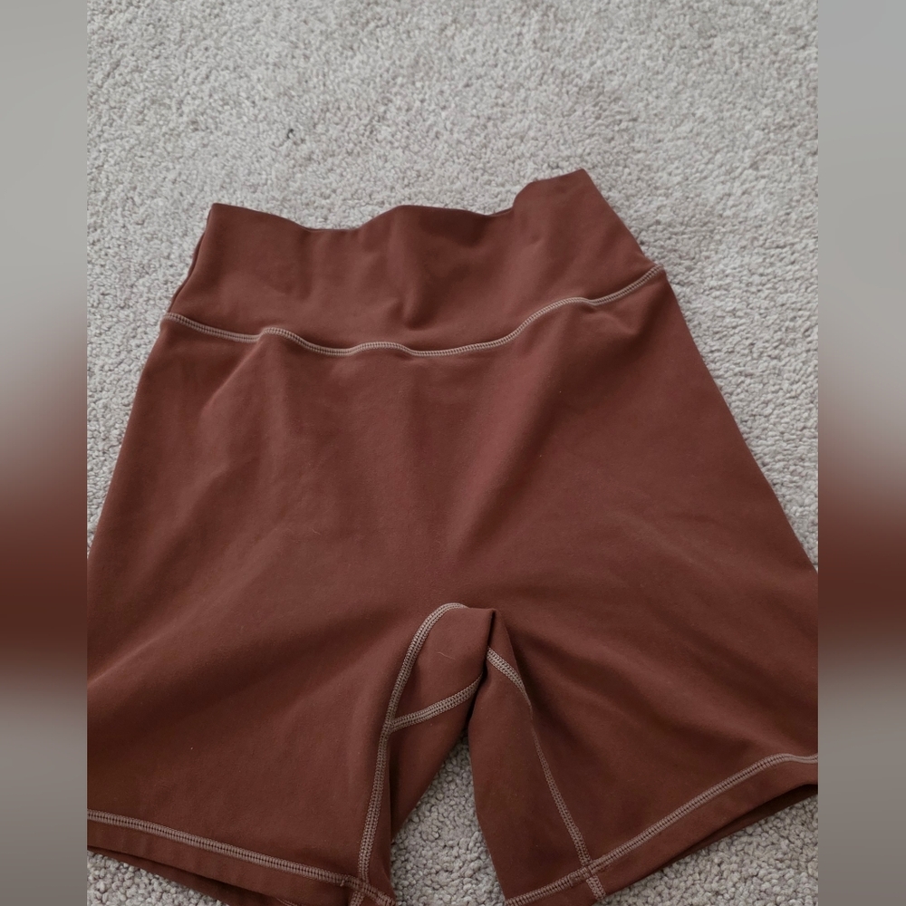 Ptula Shorts
